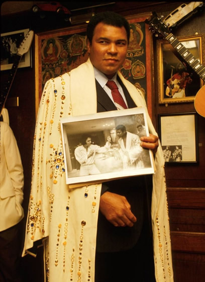 Muhammad Ali at the 'Hard Rock' cafe 1988.