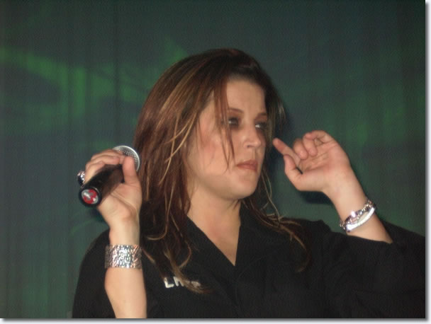 Lisa Marie Presley: In Concert March 21, 2004 : Crown Casino Melbourne