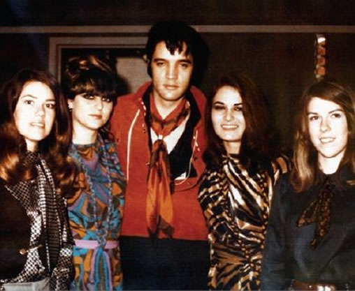 Elvis and backing vocalists Mary Holladay, Mary Greene, Donna Thatcher, and Ginger Holladay - Circa Jan 20 1969.